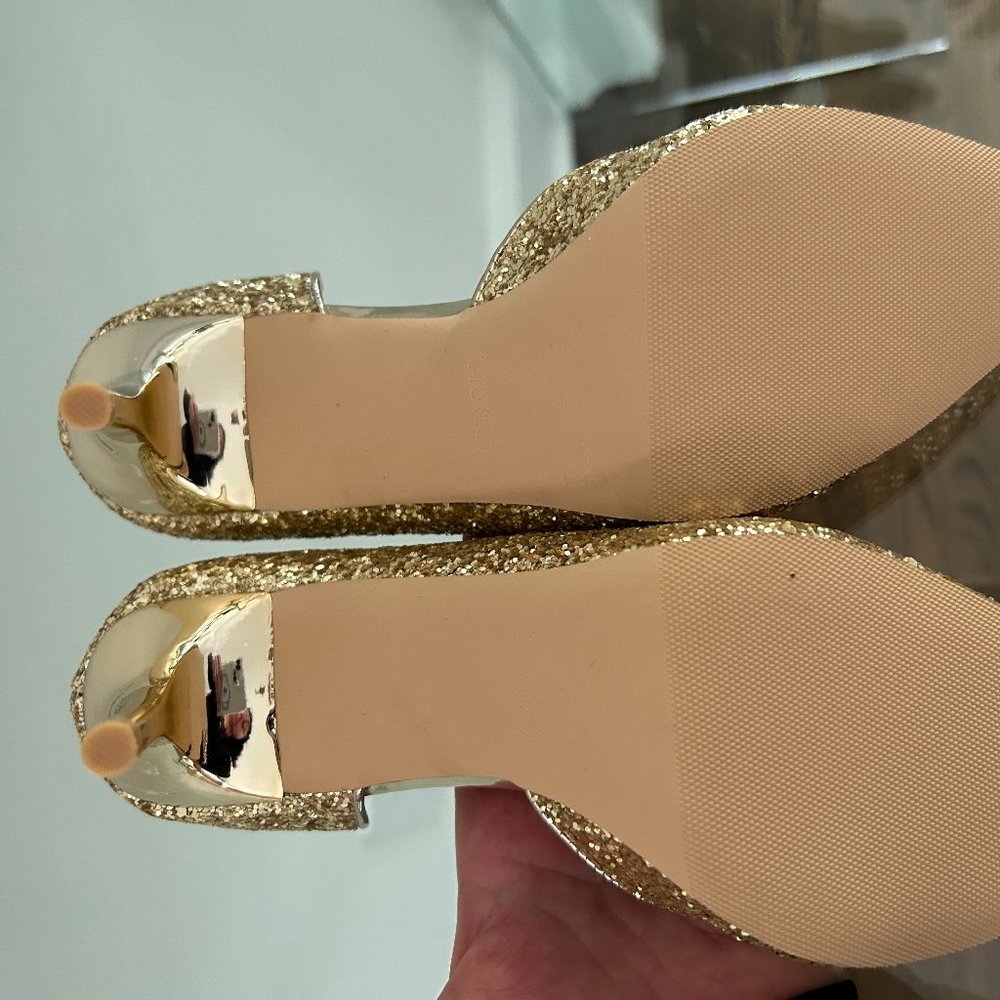 Gold Closed-Toe Pumps - Picture 8 of 8